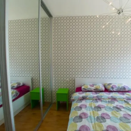 Lemon Apartment