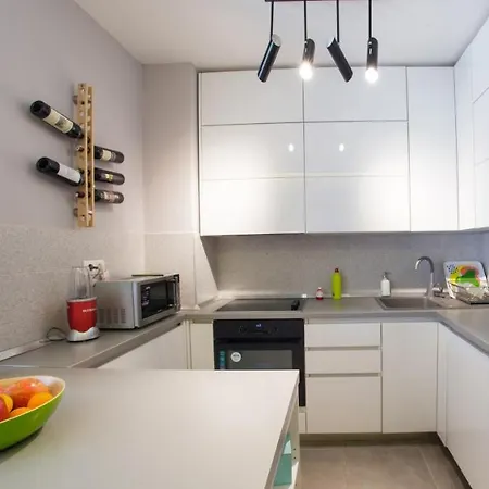 Lemon * 莫斯塔尔